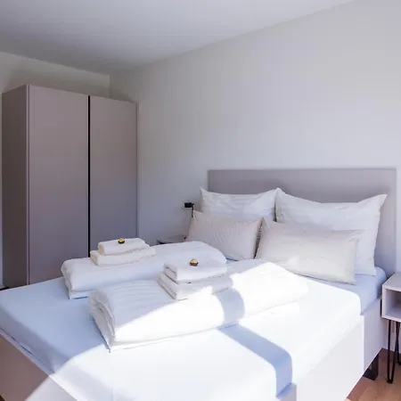 Moderne Mit Terrasse Ίνσμπρουκ