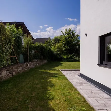 Apartment Moderne Mit Terrasse Innsbruck