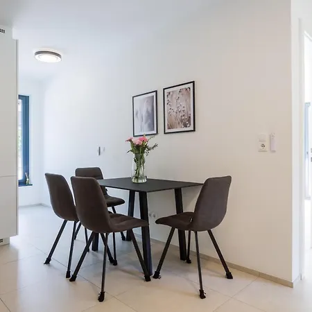 شقة Moderne Mit Terrasse